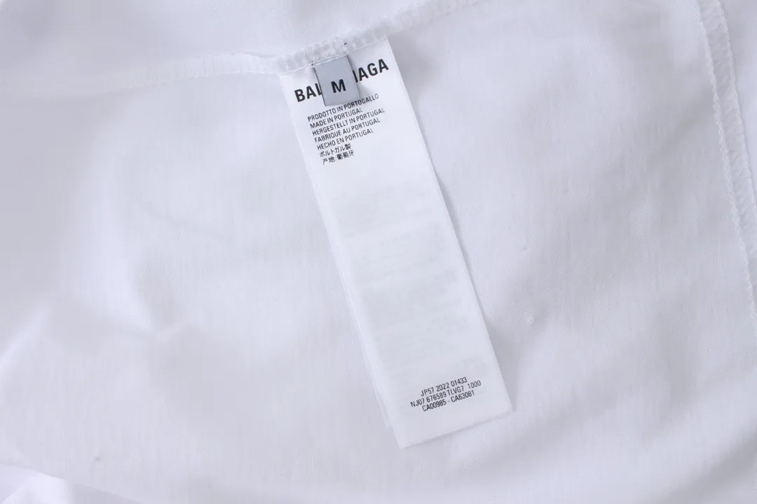 【 . Quality】BALENCI*GA/ .2024New Arrival. LOGOClassic T . . Authentic ， ！ ZP . 260 ， . ， ，。 。Classic ，LOGO ， ， 。 . ， ， ， OS . Same Style ：BL 223213 ：Black，White， Size：XS L